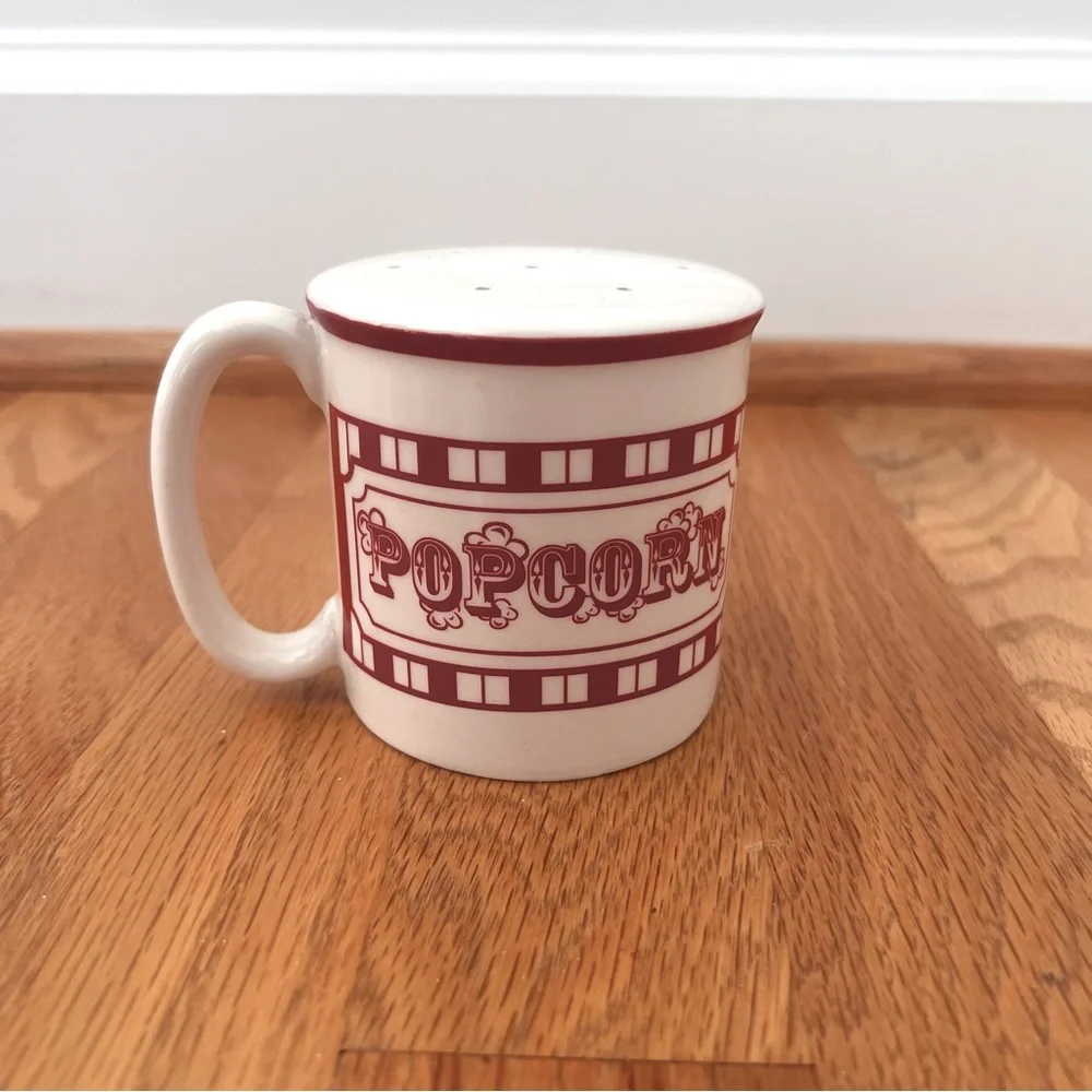 🍿 Williams-Sonoma Ceramic Popcorn Seasoning Shaker – Red & White – Never used